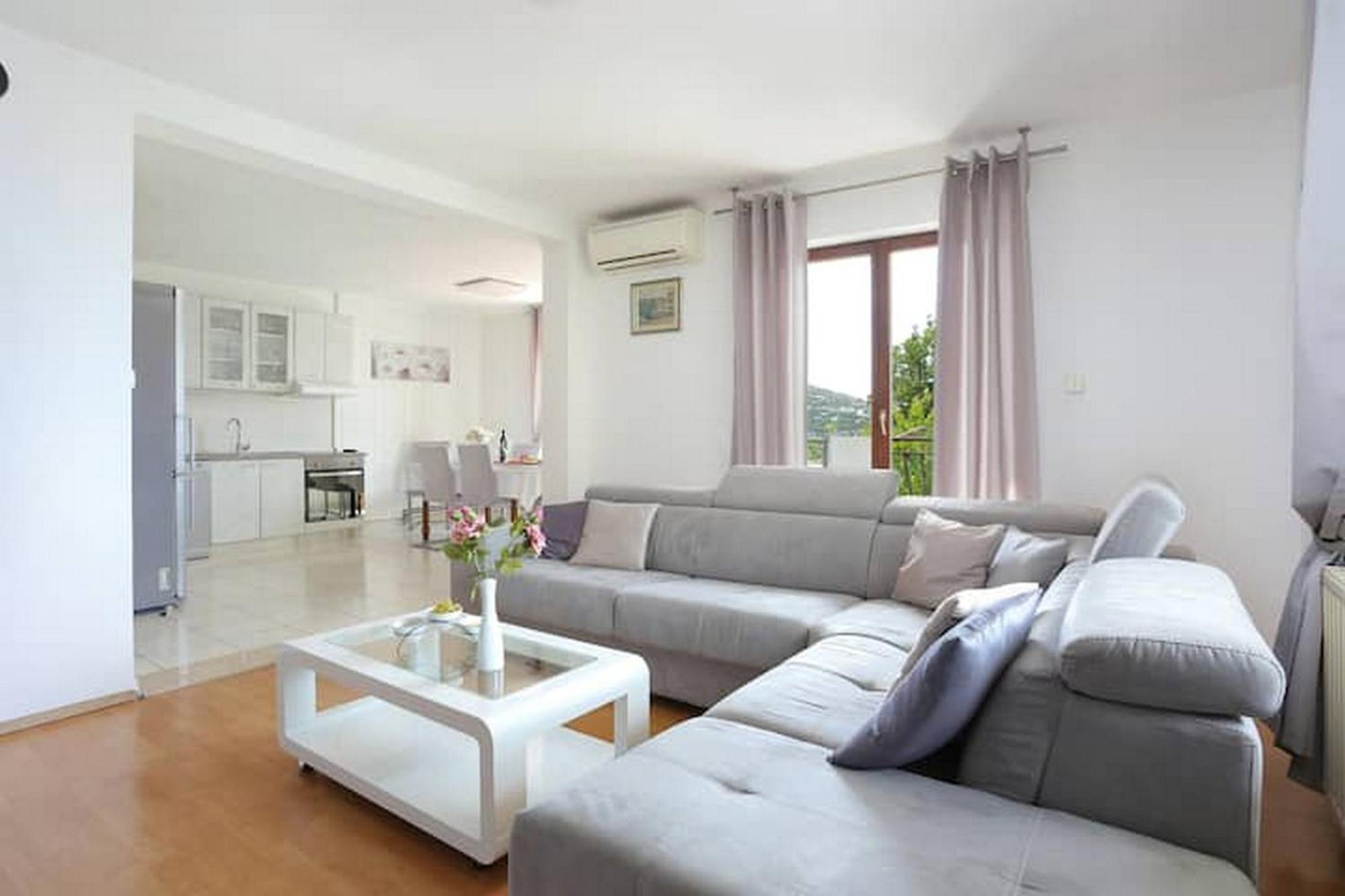 Holiday Home Mons Aureus Gornje Sitno 외부 사진
